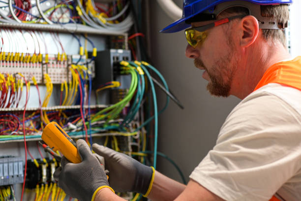 Best Electrical Outlet Repair  in Grandview Plaza, KS